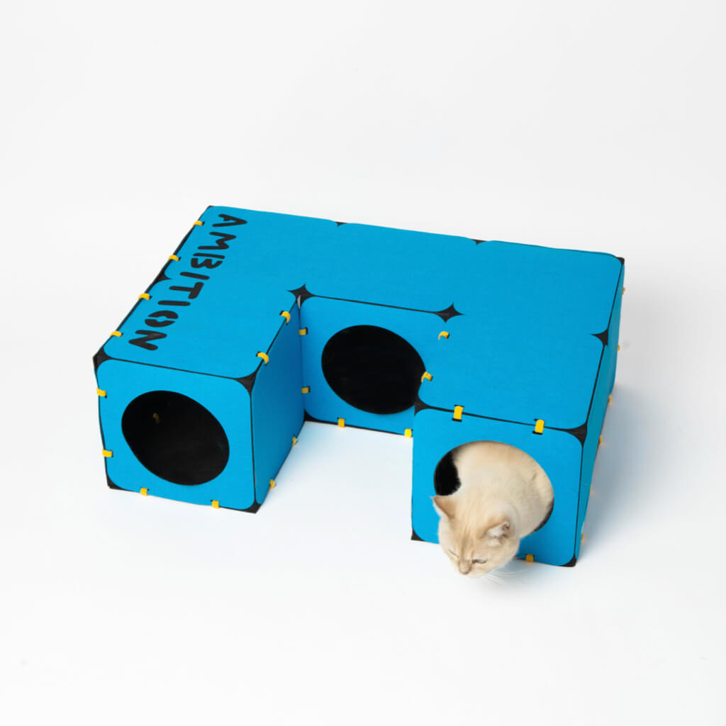 Modern stackable cat hideout blocks in blue color. Tetris-inspired design made from durable felt material, perfect for playful cats.