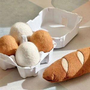 Baguette & Eggs Felt Cat Toys Set – Wool felt eggs and baguette cat toys with catnip.