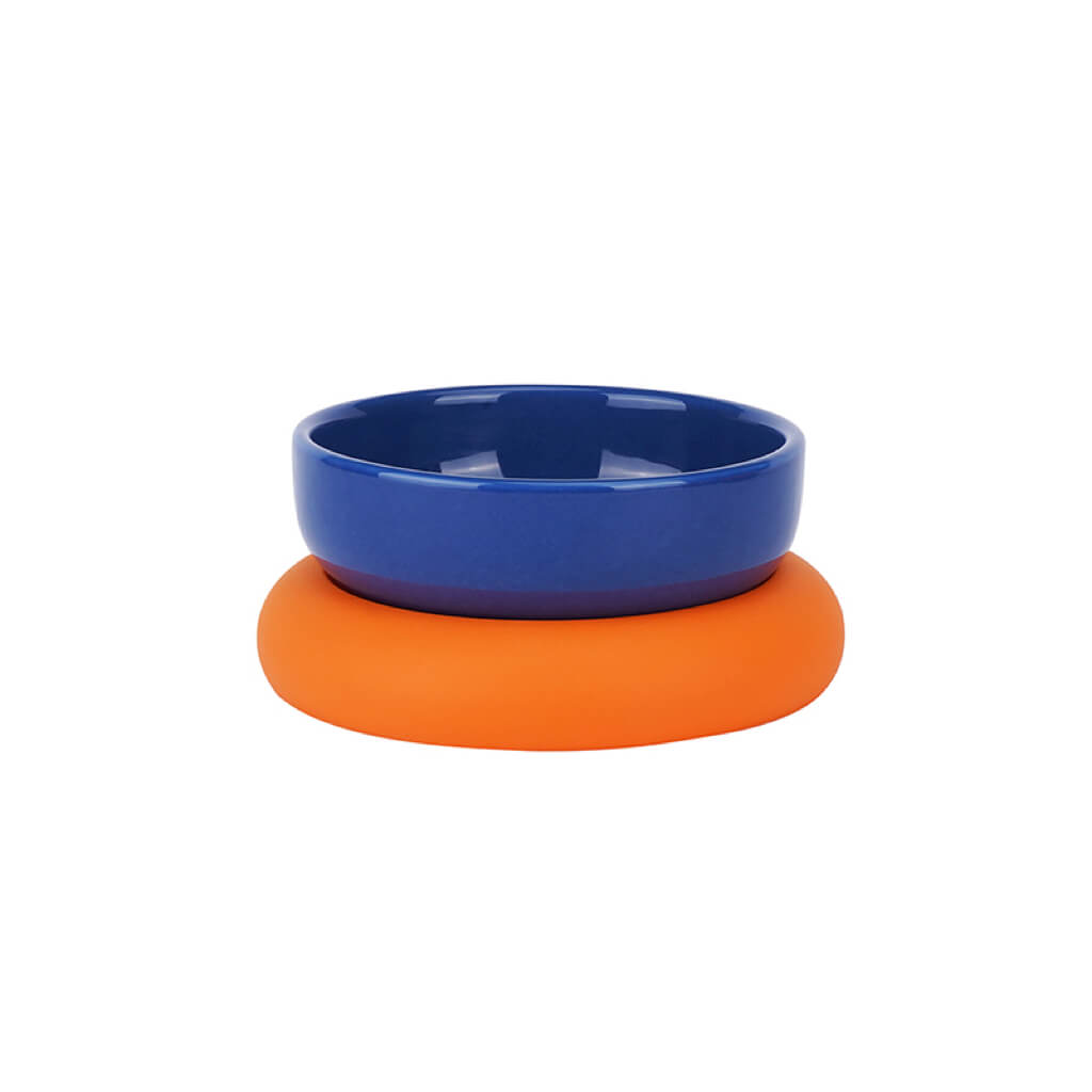Blue ceramic bowl with orange single food-grade silicone base for fashionable color combo.